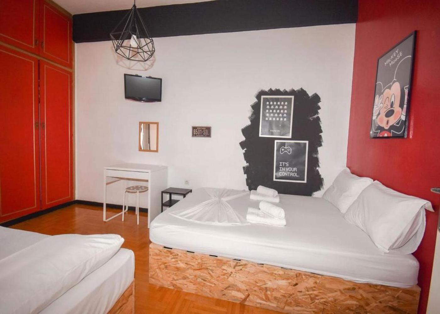 Athens 24-Hours Hostel #Athensairport #Latecheck-In #Privatetransportservice #Groups #Downtown Markópoulon エクステリア 写真